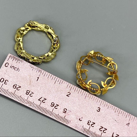 Vintage, Mid Century, Circle Brooch Pair AB & Pearls - Picture 16 of 16